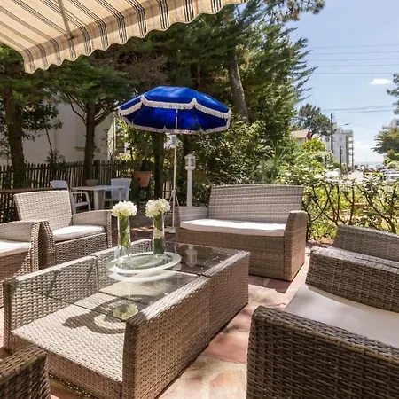 Les Quatre Vents Bed & Breakfast *